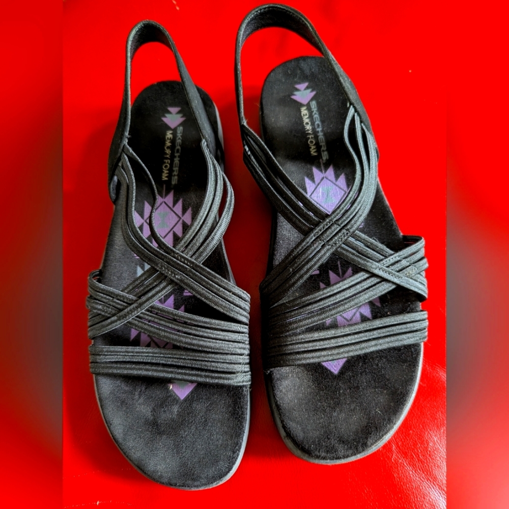 Women's size 11 B Multi-strap Sandal, black